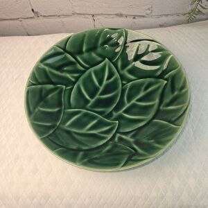 PIER ONE JADE LEAVES SERVING BOWL STONEWARE HIGH GLOSS GREEN VINTAGE